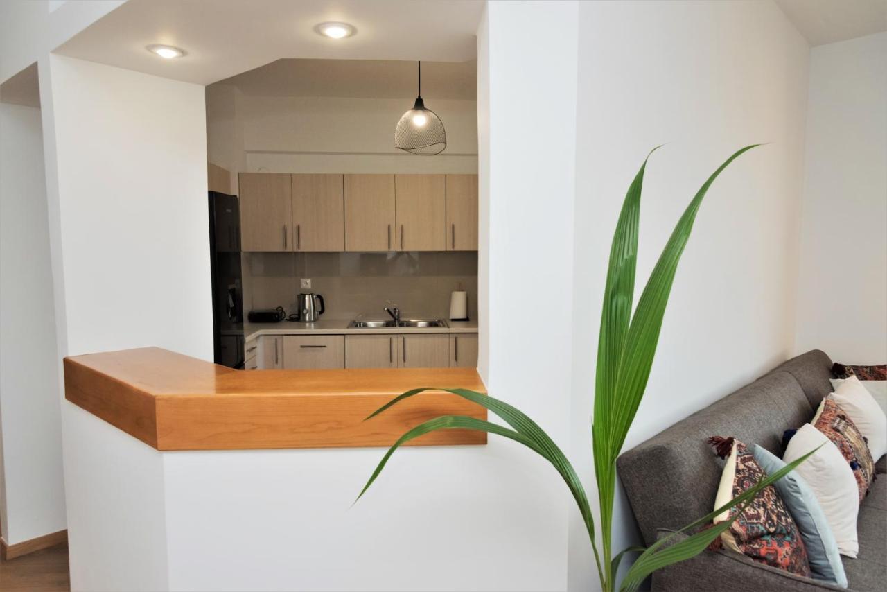 Koules Sea View City Apartment Ираклион Экстерьер фото